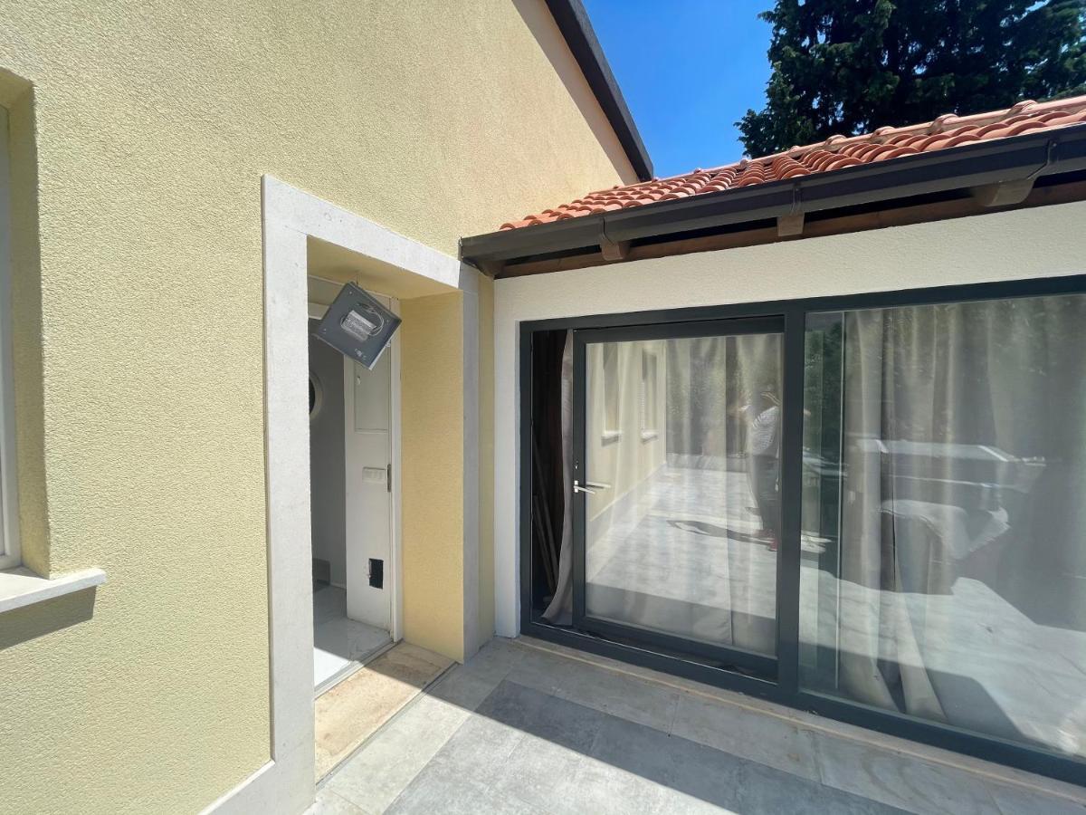 M House Bed & Breakfast Dubrovnik Exterior photo