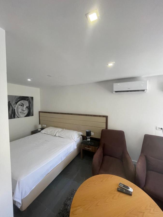 M House Bed & Breakfast Dubrovnik Exterior photo